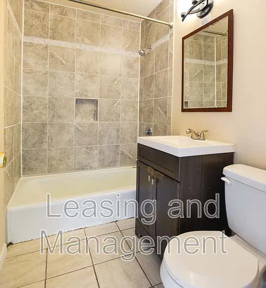 1045 Harbor View Rd #A — Photo 7