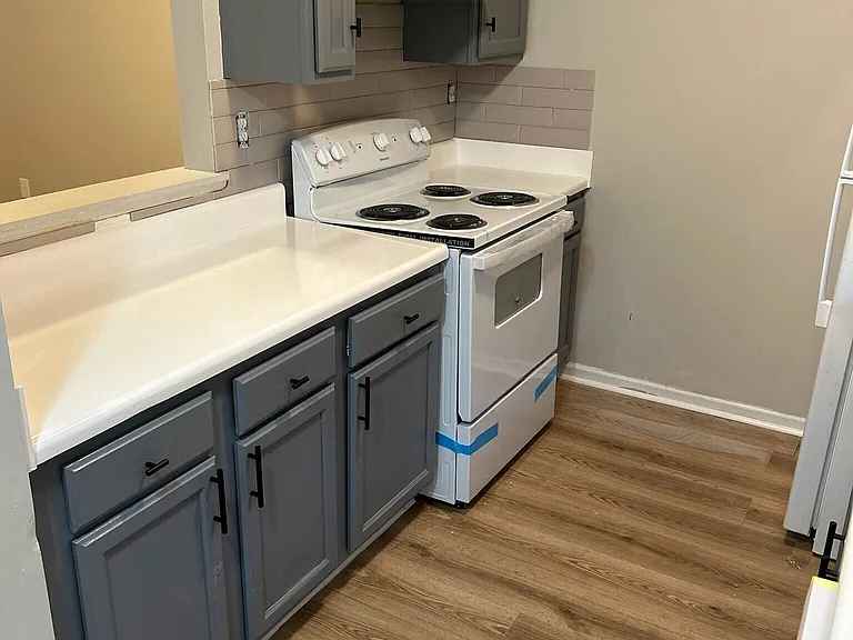 200 Westridge Dr #207 — Photo 5