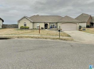 134 Waterford Cove Dr, Calera, AL 35040