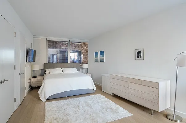 Rented by Citi Habitats | media 8