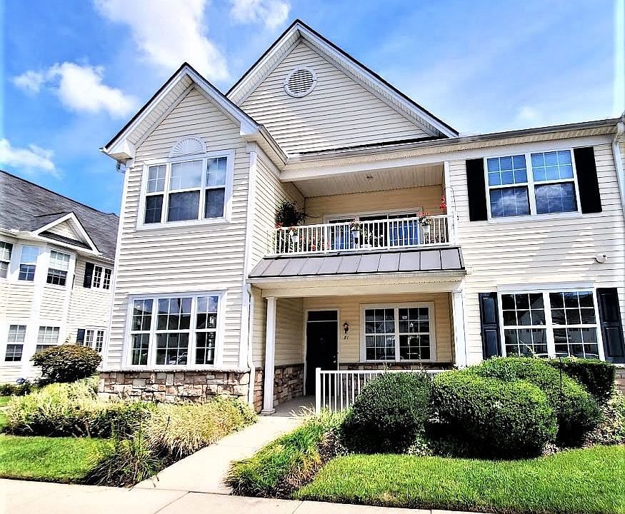 1st image of 81 Pelican Pl #81