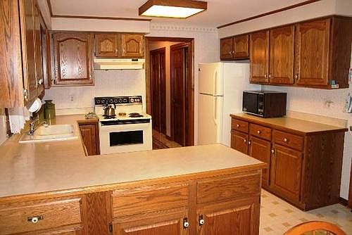 3rd image of 35 Corral Dr
