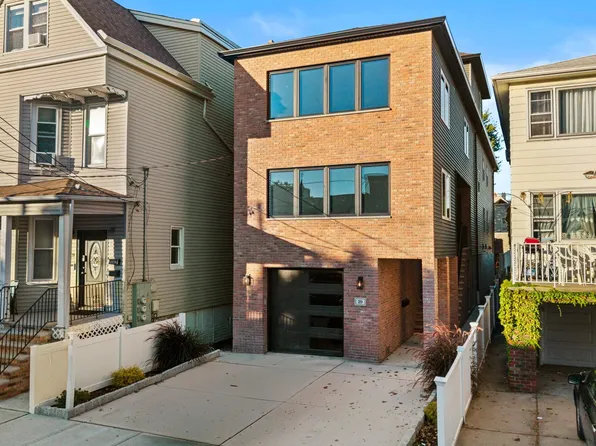 29 West 9th Street image 1 of 49