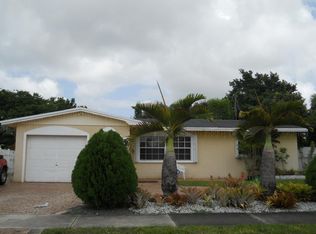 921 N 76th Ter, Hollywood, FL 33024