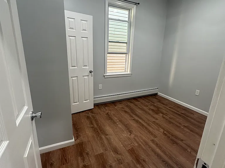 530 Kennedy Blvd #2 — Photo 5