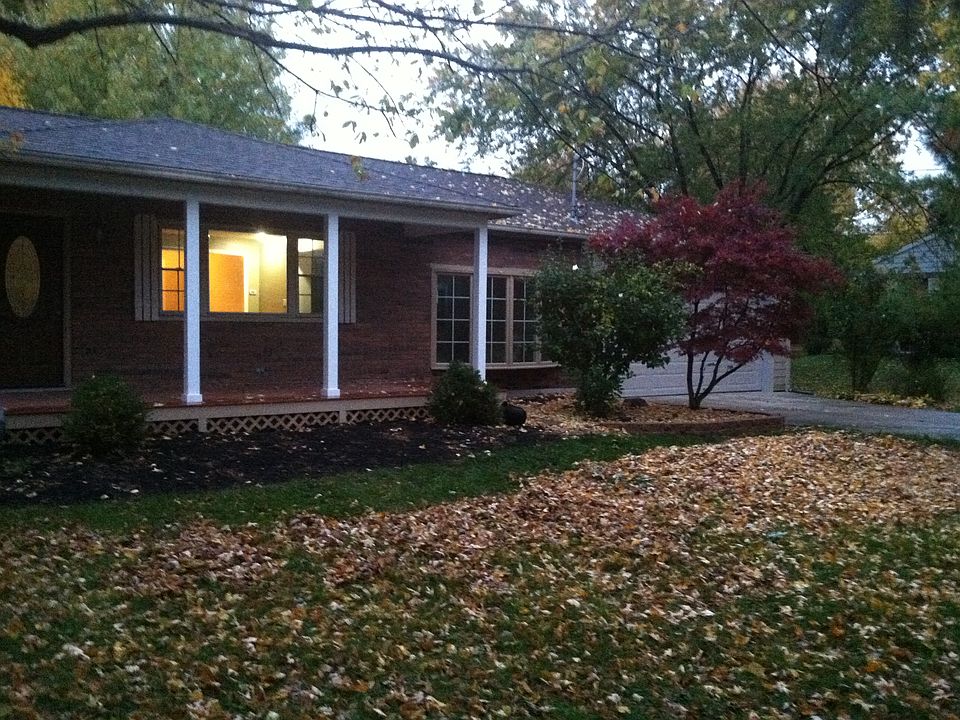 1st image of 924 Seneca Dr