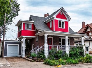 103 W Washington Ave, Fairfield, IA 52556