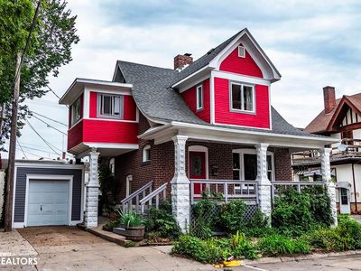 103 W Washington Ave, Fairfield, IA, 52556