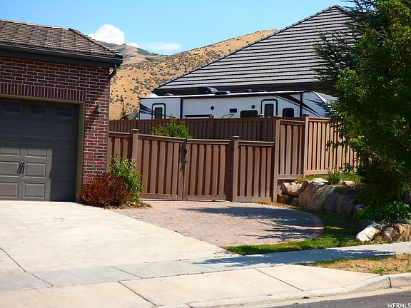 5th image of 2166 W Aspen Wood Loop