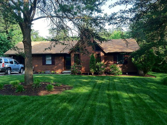 1st image of 169 Powell Pl
