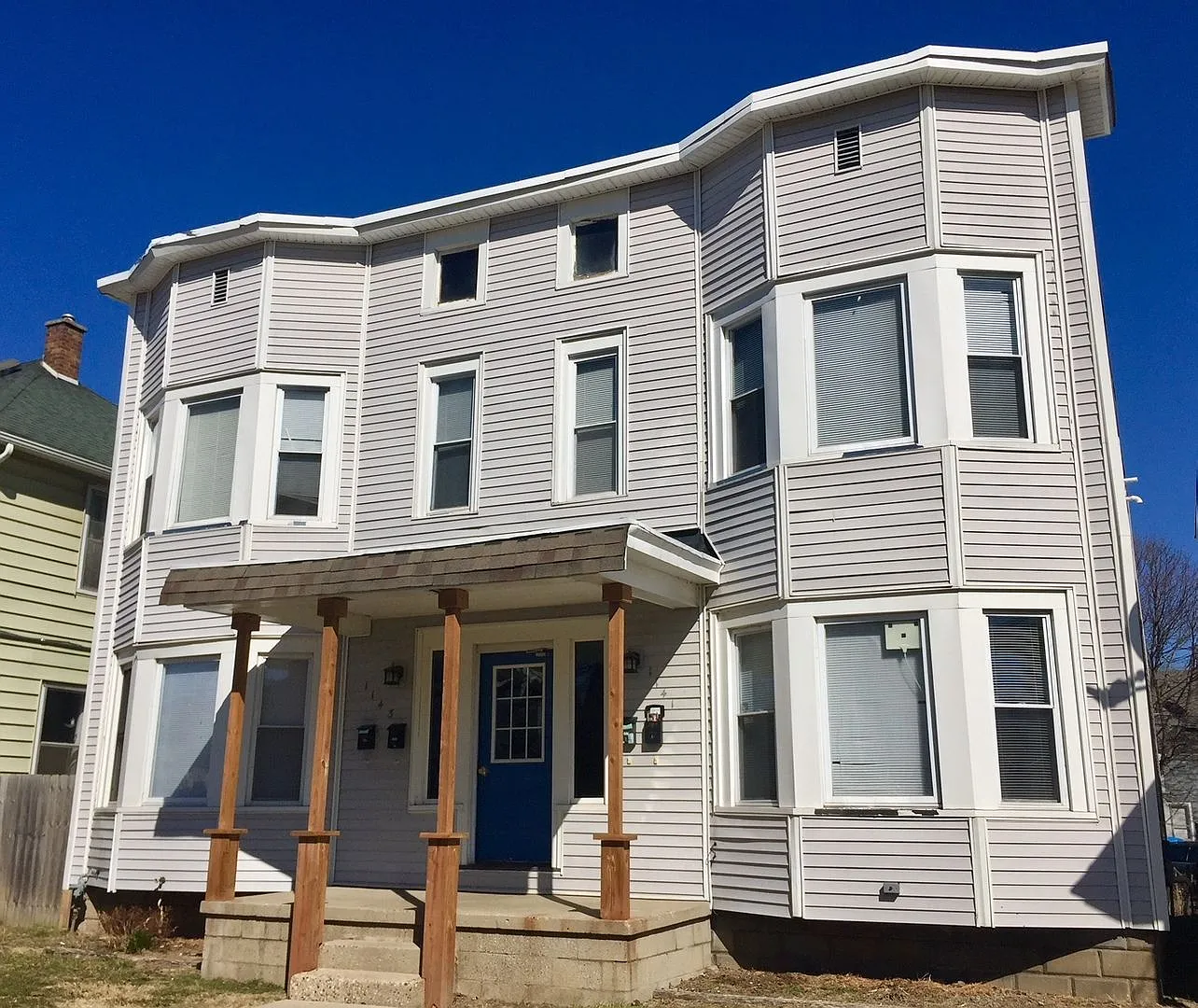3 bed, 1.0 bath, 1000 sqft, $1,395 — Photo 1