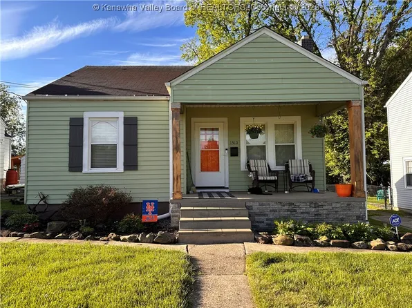 1310 Camden Dr, Charleston, WV 25302