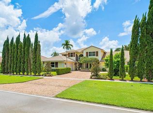 14324 Paddock Dr, Wellington, FL 33414