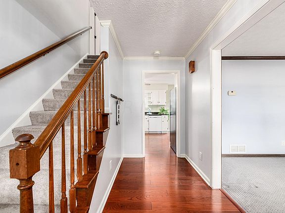 2nd image of 11415 Meadowcroft St NW