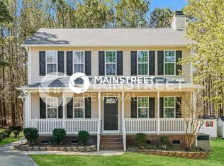 321 Hocutt Dr, Clayton, NC 27520