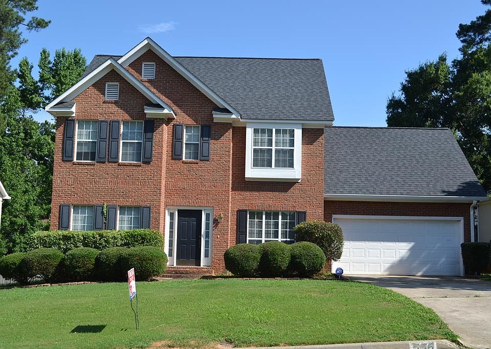 1st image of 556 Oak Brook Dr