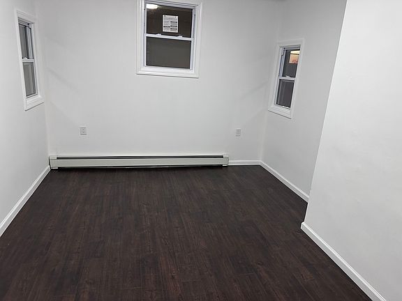 3rd image of 230 Roseville Ave Floor 2