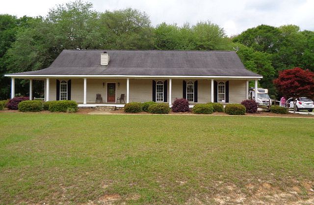 1st image of 282 Vinland Cir