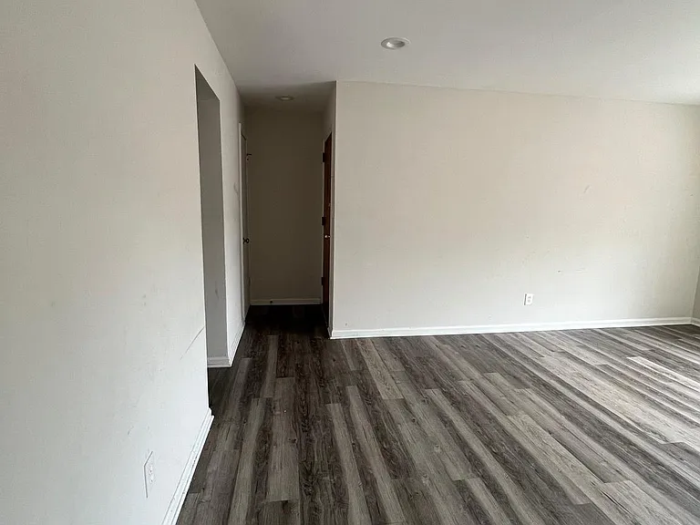 2109 Fort Davis St SE #301 — Photo 3