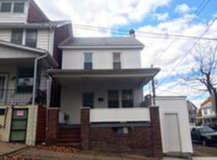 202 S Walnut St, Mount Carmel, PA