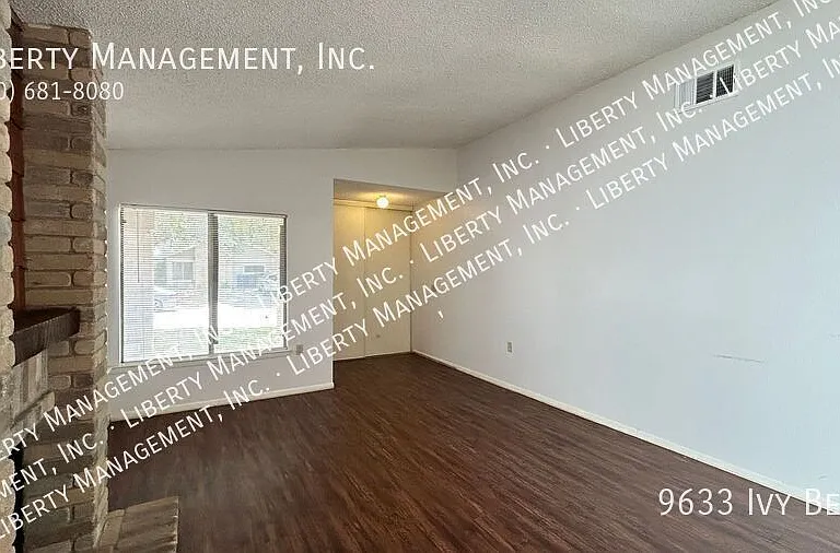 9633 Ivy Bnd — Photo 5