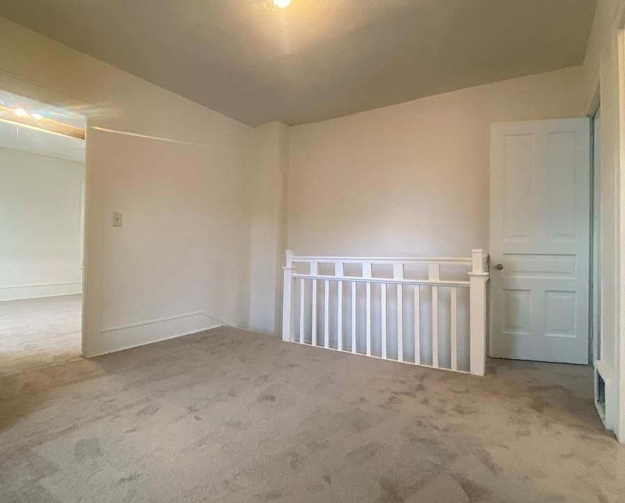 1st image of 1548 Coit Ave NE