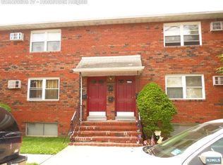 292 Main St, East Rutherford, NJ 07073