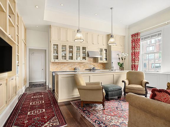 4th image of 1 Sutton Pl S APT 12-D