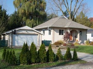 887 Sarasota Ave SE, Grand Rapids, MI 49546