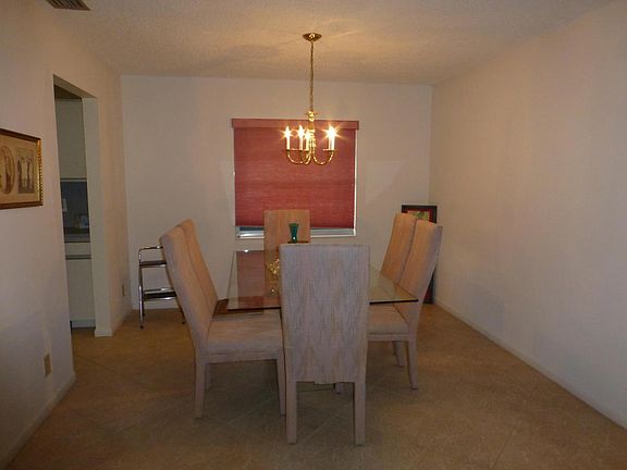 Formal dining room