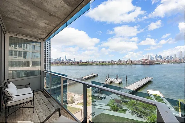 Rented by Douglas Elliman | media 14