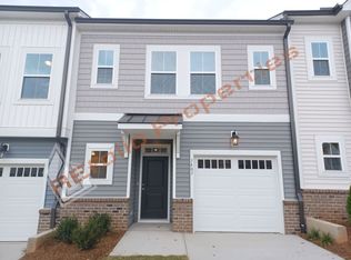 3403 Oak Pass Dr, Raleigh, NC 27610