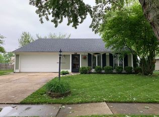 25 Ingleshire Rd, Montgomery, IL 60538