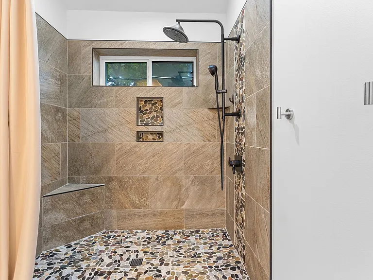 717 Bienville Blvd #B2 — Photo 17