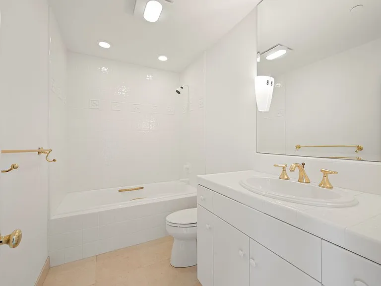 10 Warrens Way — Photo 38
