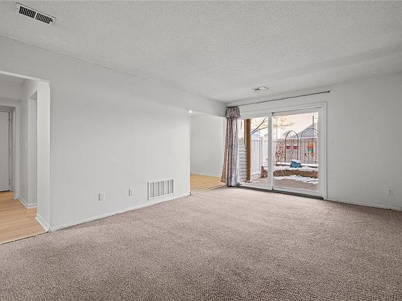 3rd image of 10110 W 96th Ter APT B