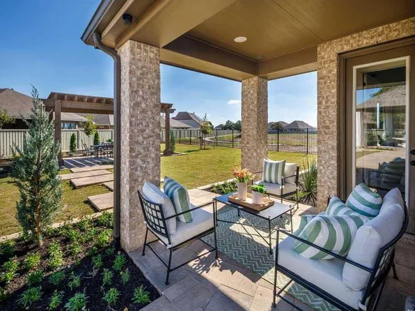 825 Trailing Vine Way, Lavon, TX 75166