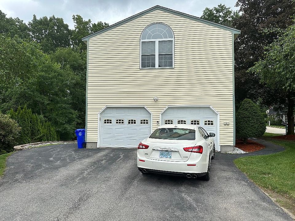 429 Medford St, Manchester, NH 03109 MLS 4958005 Zillow