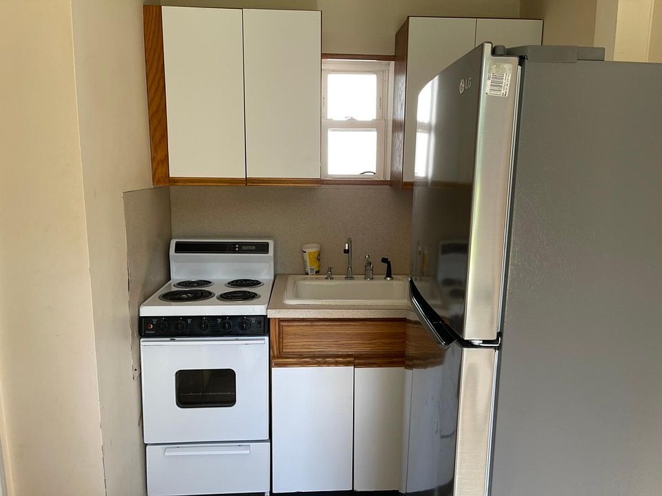 100 Glenwood Rd, Glenwood Landing, NY 11547 Zillow