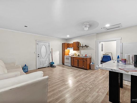 4th image of 4800 Maya Dr