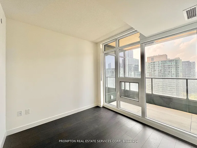 1 Concord Cityplace Way #3512 — Photo 7