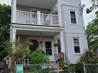 42 Belknap St #2, Somerville, MA 02144