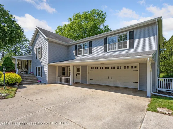 8788 W Herbison Rd, Eagle, MI 48822