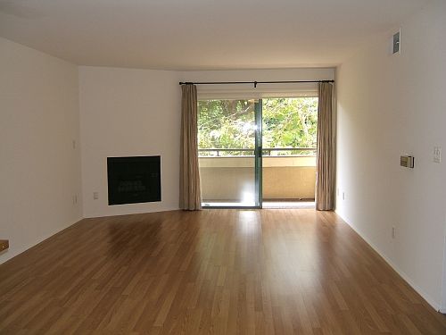 2nd image of 1444 S Saltair Ave APT 208