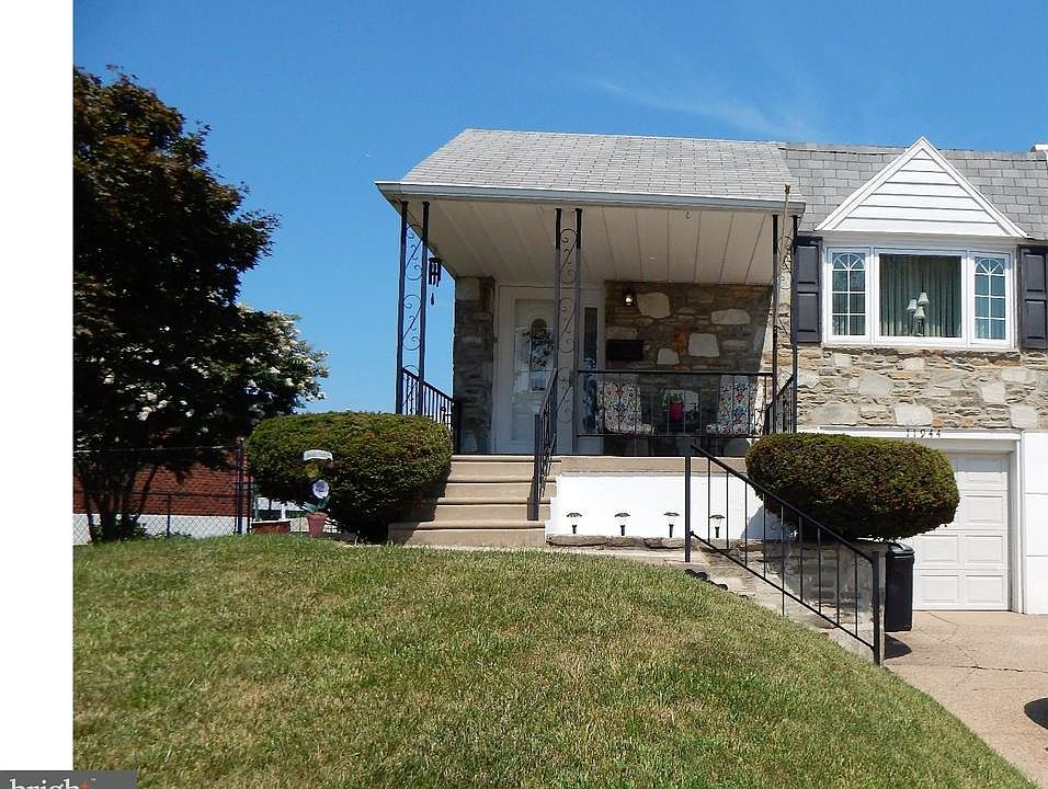 1st image of 11944 Glenfield St