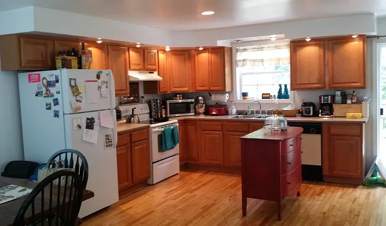 591 Long Plain Rd — Photo 7