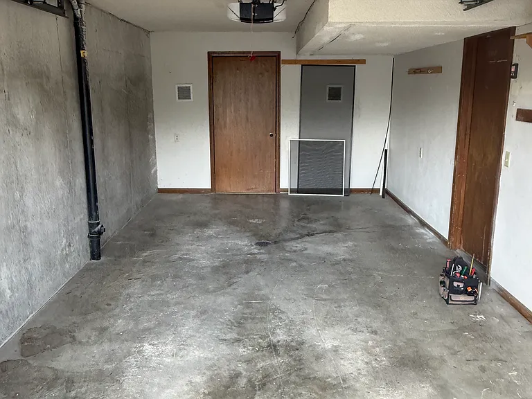 304 NE Independence Ave #B — Photo 14