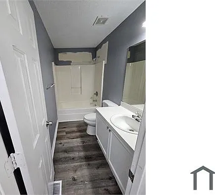 6848 S Lakewood Ter — Photo 11