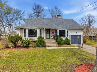 911 Euclid Blvd, Carthage, MO 64836
