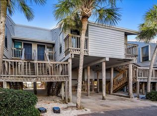 1804 Gulf Beach Dr #I6, Eastpoint, FL 32328